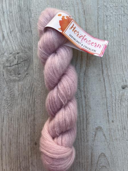 No 93 Puder - zarte Roséträume voller Leichtigkeit